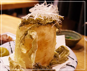 これぞインスタ映え？な、「大根おでんの天ぷら」。すごかった。美味しかった。
