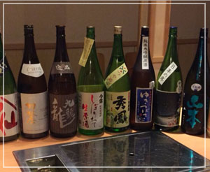 今日の飲み放題日本酒の一覧。壮観……♪