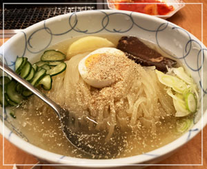 ここ最近は「辛み別添」でお願いするようになった冷麺。