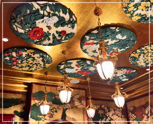 旧岩永邸を移築した中華料理店の個室がまた凄まじく……。