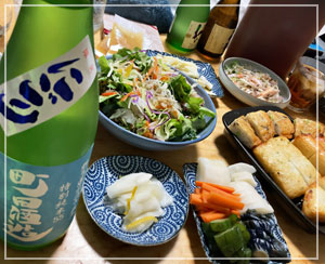 夕飯は、群馬のお酒と北海道のおつまみ等々。